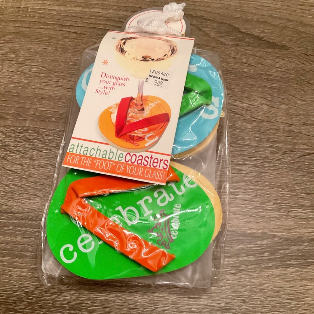 Set of 4 wine glass coasters/tags- flip flop design NWT